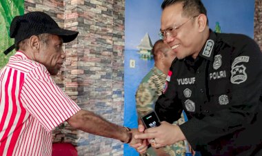 Temui-Tokoh-di-Jayapura,-Ada-Pesan-Penting-dari-Kasatgas-Humas-Ops-Damai-Cartenz-2025