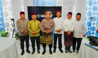 Kapolri-Sambang-Petang-Bersama-Ustaz-Abdul-Somad,-Komitmen-Jaga-Kamtibmas