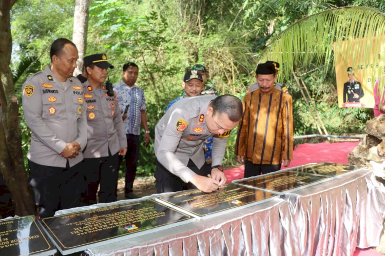 Polri Untuk Masyarakat : Polres Tulungagung Bangun 22 Sumur Bor Untuk Warga Antisipasi Krisis Air Bersih