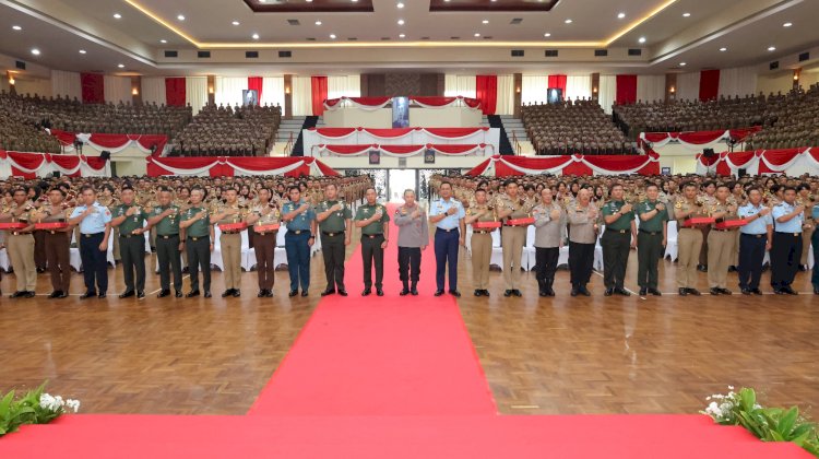 Beri Pembekalan Kepada 2.000 Capaja, Kapolri: Sinergitas Modal Hadapi Tantangan